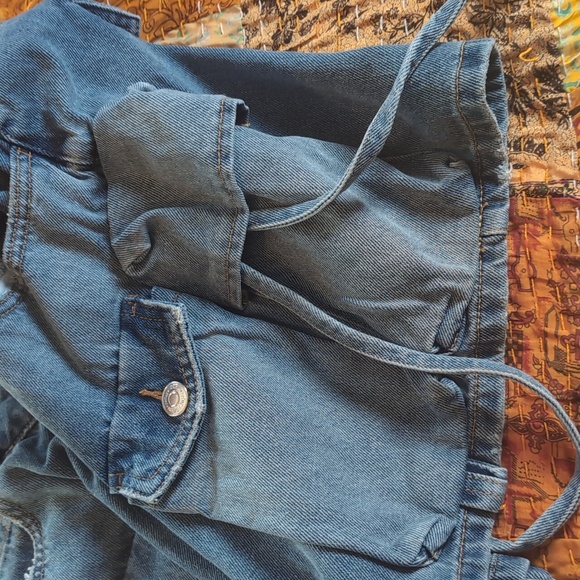 Denim cargo mini skirt - Picture 3 of 7